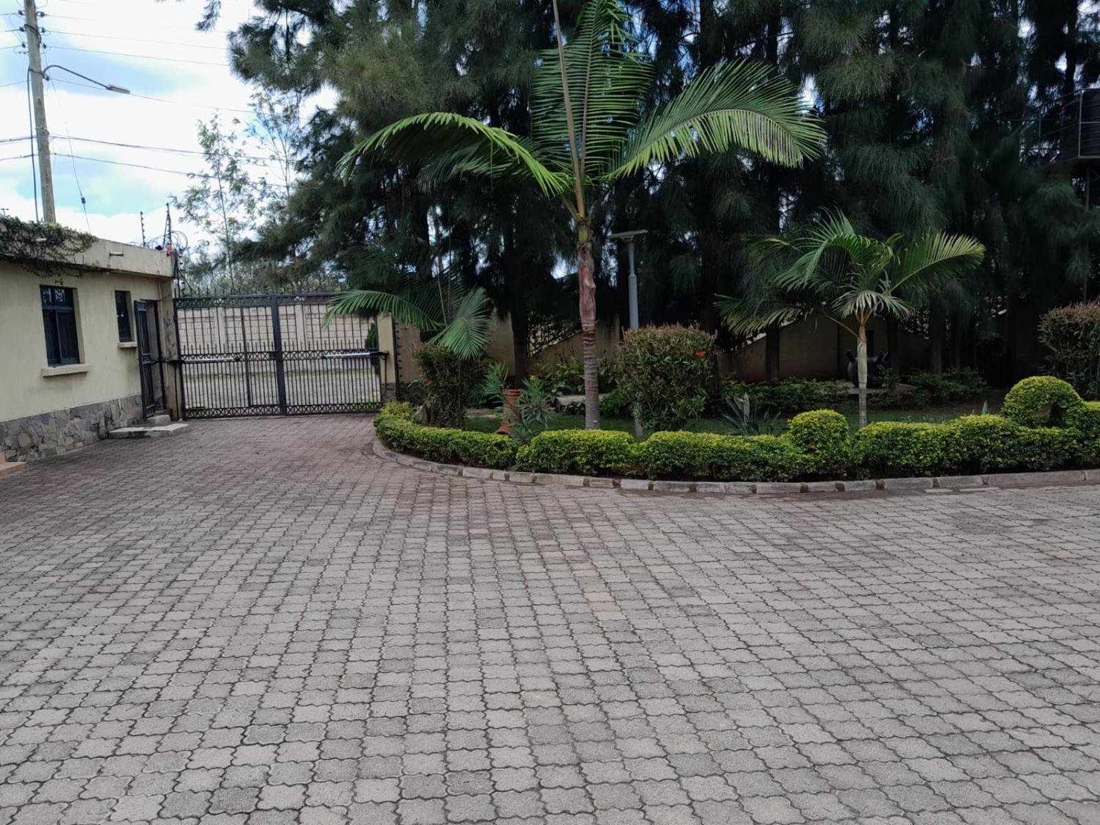 Florances Rest House Nairobi Eksteriør billede